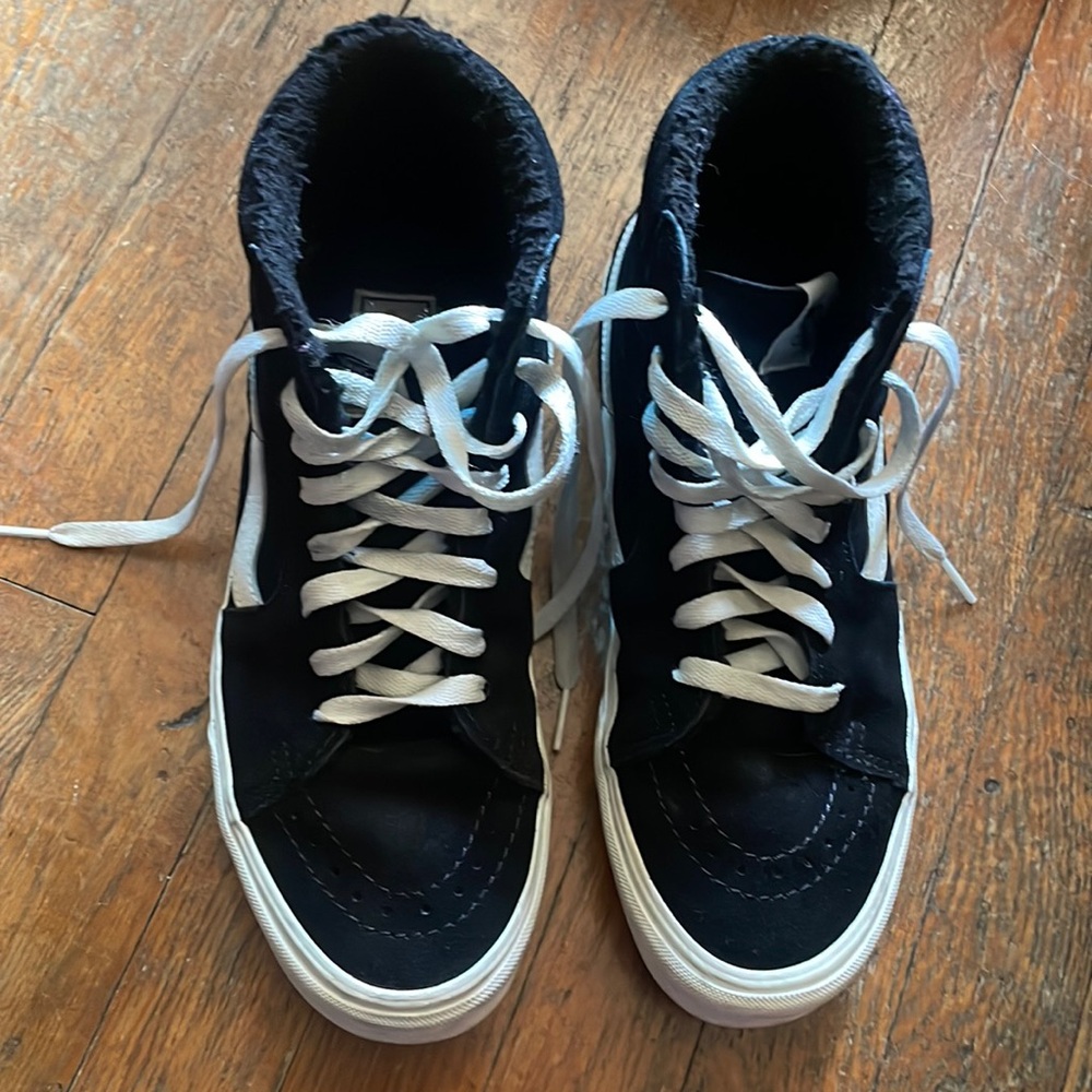 Black Suede Vans Size 9.5